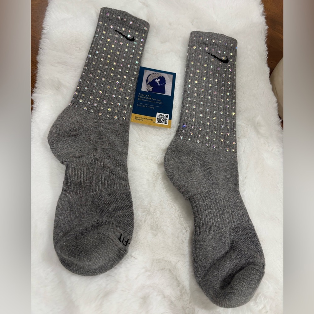 Nike Bling Gray Crew Length Athletic Socks